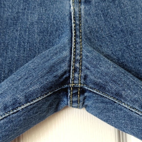 Tommy Hilfiger 2001 Y2K Vintage Medium Wash High Waisted Straight Leg Jeans 9/32 - Picture 13 of 16
